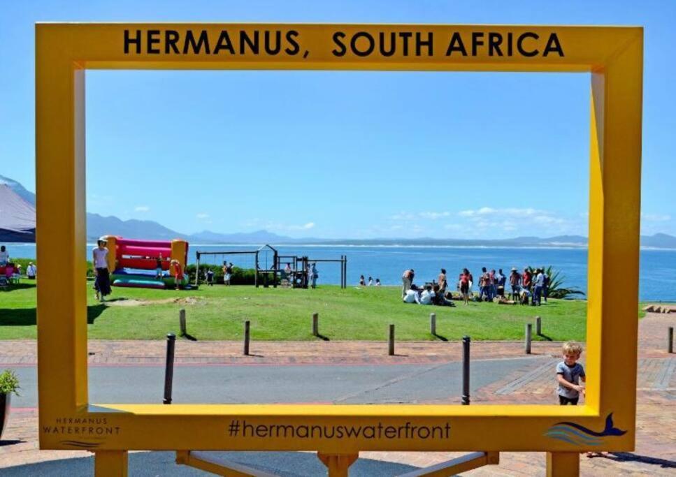 Hermanus Waterfront, Sea View Apartment With Balcony Exterior photo