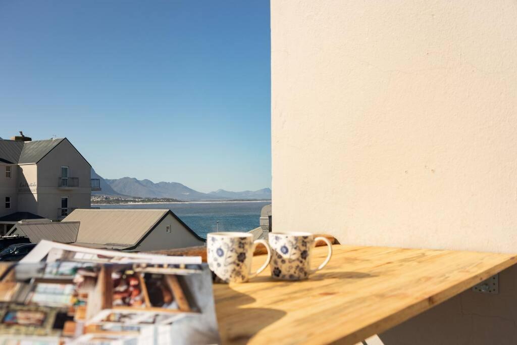 Hermanus Waterfront, Sea View Apartment With Balcony Exterior photo